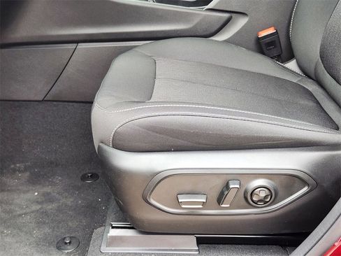 New 2025 Jeep Grand Cherokee Laredo w/ Luxury Tech Group I image 17