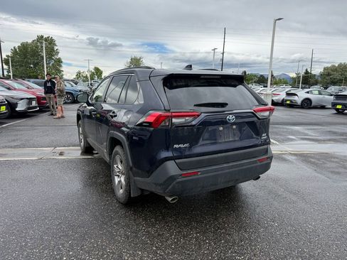 Used 2023 Toyota RAV4 XLE w/ Convenience Package AWD/4WD image 2