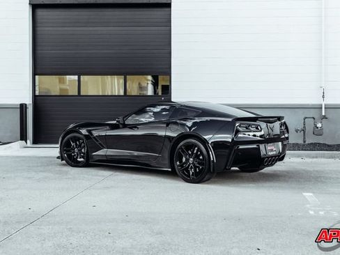 Used 2016 Chevrolet Corvette Stingray Coupe RWD image 23