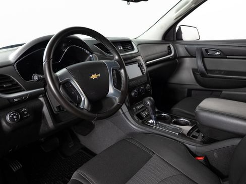 Used 2017 Chevrolet Traverse LT w/ True North Edition AWD/4WD image 12