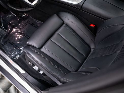 Used 2022 BMW X5 xDrive40i w/ Premium Package AWD/4WD image 15