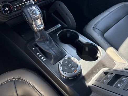 New 2026 Ford Bronco Outer Banks w/ Sasquatch Package AWD/4WD image 28