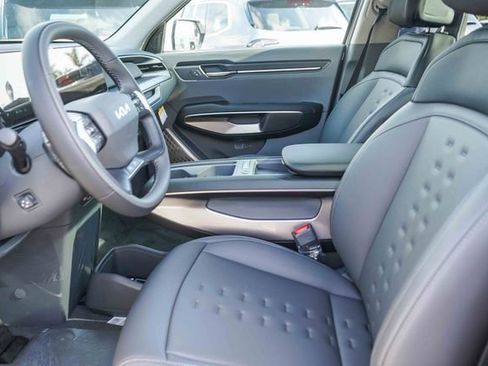 New 2026 Kia EV9 Wind image 20