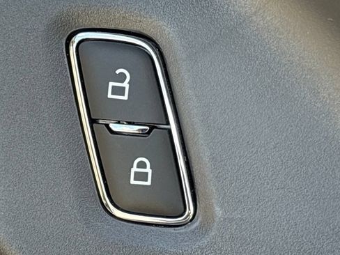 Used 2024 Ford Expedition Max Limited RWD image 36