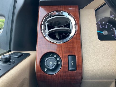 Used 2016 Ford F250 King Ranch AWD/4WD image 48