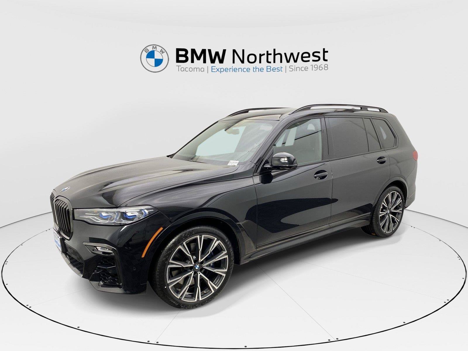 Used 2021 BMW X7 M50i AWD/4WD image 1