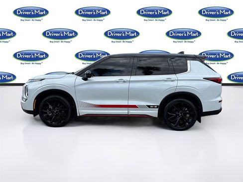 Used 2024 Mitsubishi Outlander SE AWD/4WD image 4
