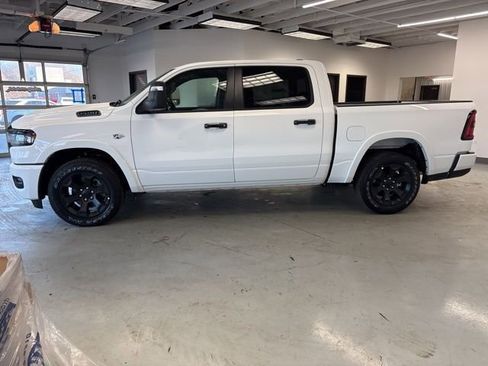 New 2026 RAM 1500 Big Horn AWD/4WD image 7