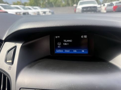 Used 2018 Ford Focus SE FWD image 23