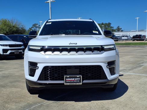New 2026 Jeep Grand Wagoneer L 4WD image 5