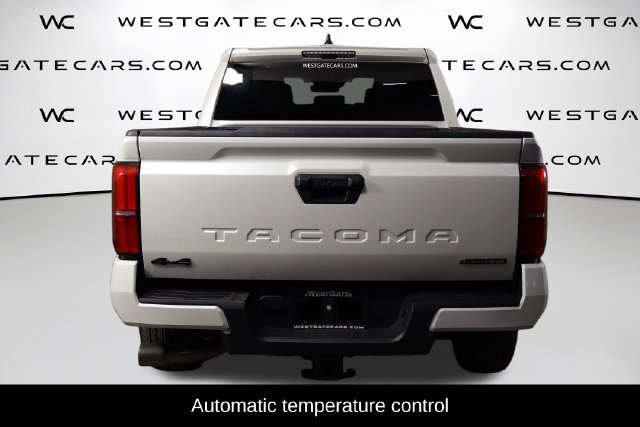 Used 2025 Toyota Tacoma TRD Sport AWD/4WD image 4