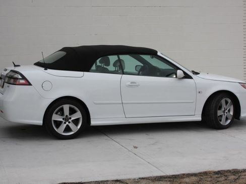 Used 2009 Saab 9-3 2.0T image 9