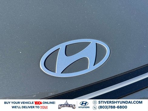 New 2026 Hyundai Kona SE image 8