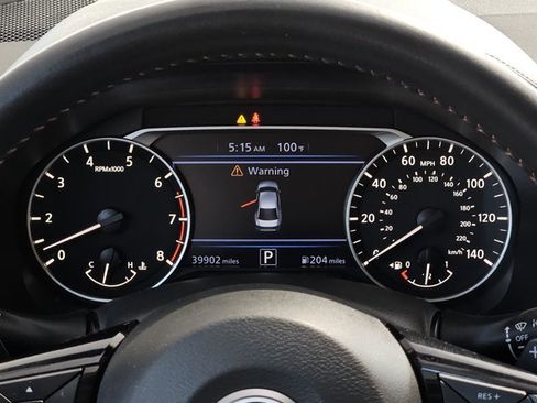Used 2024 Nissan Altima 2.5 SR FWD image 19