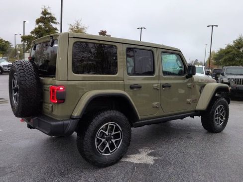 New 2026 Jeep Wrangler Unlimited Rubicon w/ Safety Group image 4