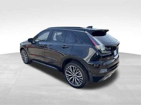Used 2024 Cadillac XT4 Sport AWD/4WD image 6