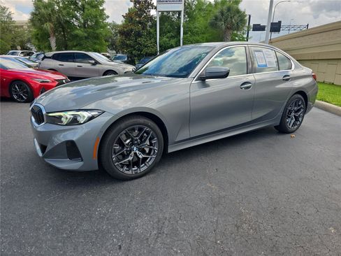Used 2025 BMW 330i Sedan RWD image 6
