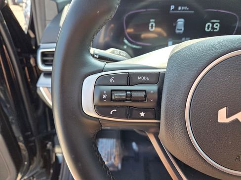 Used 2024 Kia Sportage EX image 29