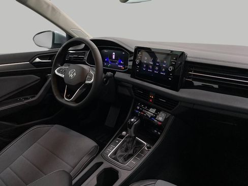 New 2025 Volkswagen Jetta SE image 17