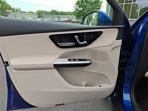 Certified 2025 Mercedes-Benz GLC 300 4MATIC image 14