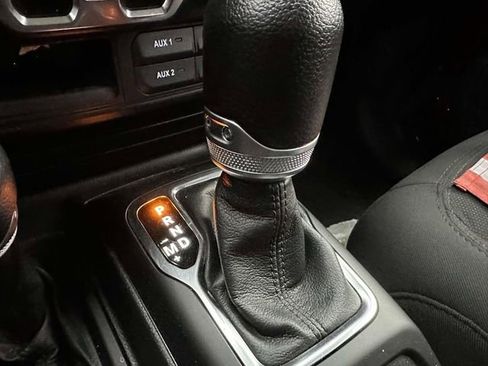 Used 2022 Jeep Wrangler Unlimited Sport image 20