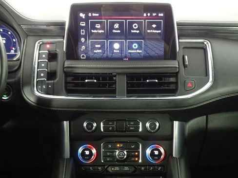 Used 2022 GMC Yukon SLT w/ SLT Luxury Package image 33