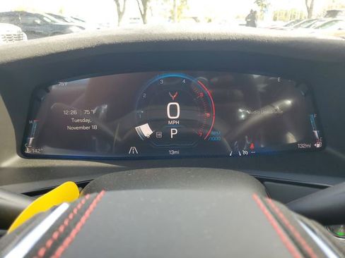 New 2026 Chevrolet Corvette Stingray Premium Cpe w/ Z51 Performance Package image 27