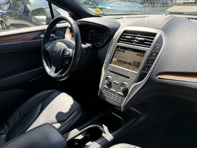 Used 2019 Lincoln MKC Reserve AWD/4WD image 24