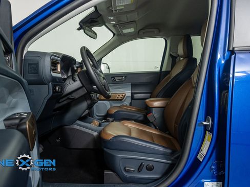 Used 2023 Ford Maverick Lariat image 11