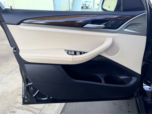 Used 2023 BMW X3 sDrive30i w/ Convenience Package image 12