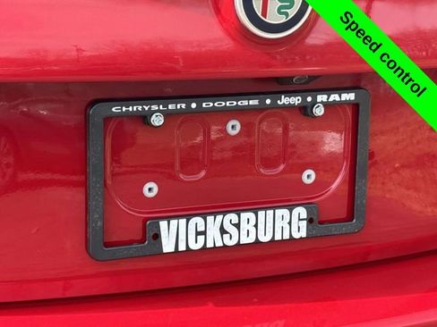 Used 2017 Alfa Romeo Giulia Ti w/ TI 19" Sport Package image 37