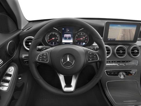 Used 2018 Mercedes-Benz C 300 Sedan image 7