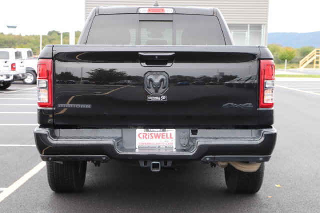 Used 2022 RAM 1500 Big Horn AWD/4WD image 3