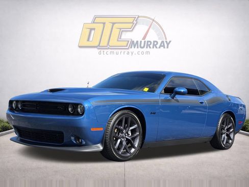 Used 2023 Dodge Challenger R/T w/ Plus Package RWD image 33
