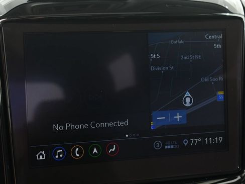 Used 2021 Chevrolet Traverse Premier w/ Redline Edition AWD/4WD image 28
