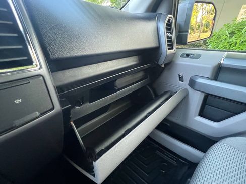 Used 2016 Ford F150 XLT w/ Equipment Group 301A Mid AWD/4WD image 27