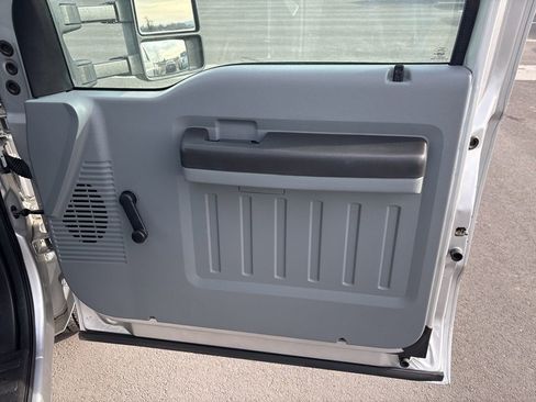 Used 2015 Ford F350 XL image 40