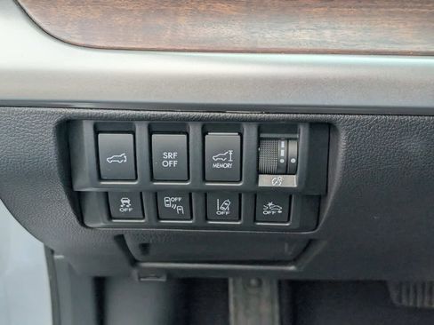 Used 2016 Subaru Outback 2.5i Limited image 22