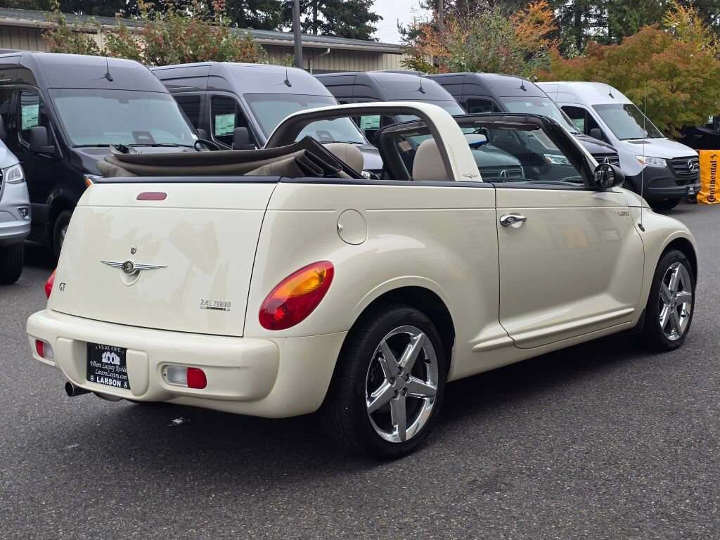 Used 2005 Chrysler PT Cruiser GT FWD image 5