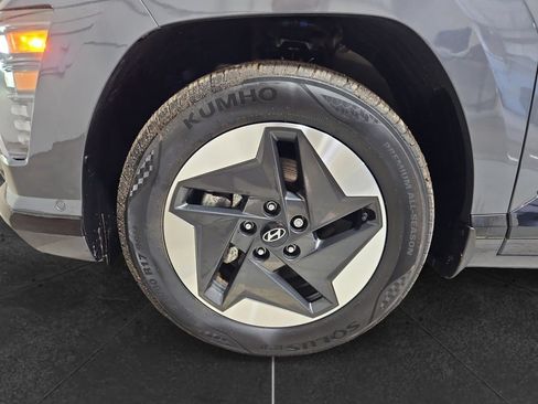 Used 2024 Hyundai Kona Limited FWD image 37