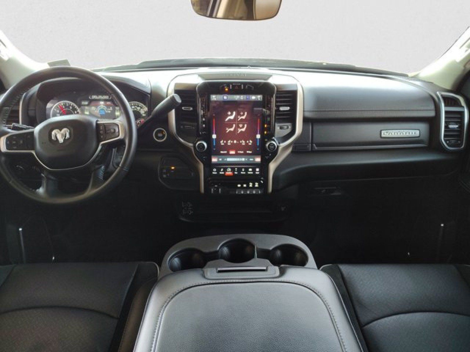 Used 2024 RAM 2500 Laramie w/ Safety Group AWD/4WD image 13
