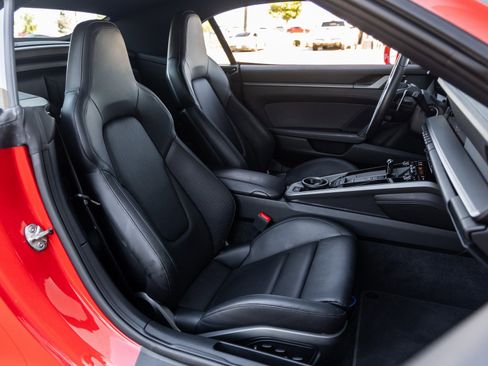 Certified 2020 Porsche 911 Carrera S image 39