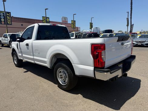 Used 2020 Ford F250 XL w/ Power Equipment Group RWD image 5