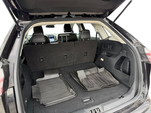 Used 2021 Ford Edge SEL FWD image 12