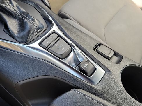 Used 2023 Chevrolet Camaro LT image 26