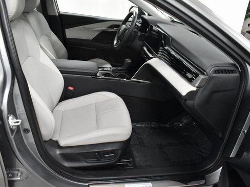 Certified 2025 Toyota Camry XLE image 14