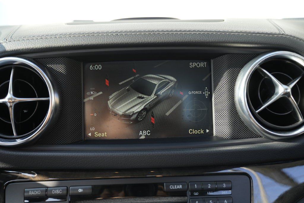 Used 2013 Mercedes-Benz SL 550 image 34