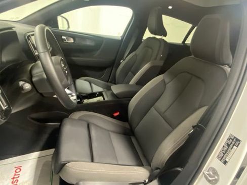 Used 2023 Volvo C40 P8 Recharge Plus w/ Climate Package AWD/4WD image 10