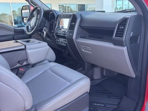 Used 2022 Ford F250 XL w/ STX Appearance Package image 11