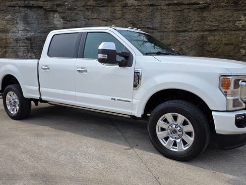 Used 2021 Ford F250 Platinum w/ FX4 Off-Road Package image 13